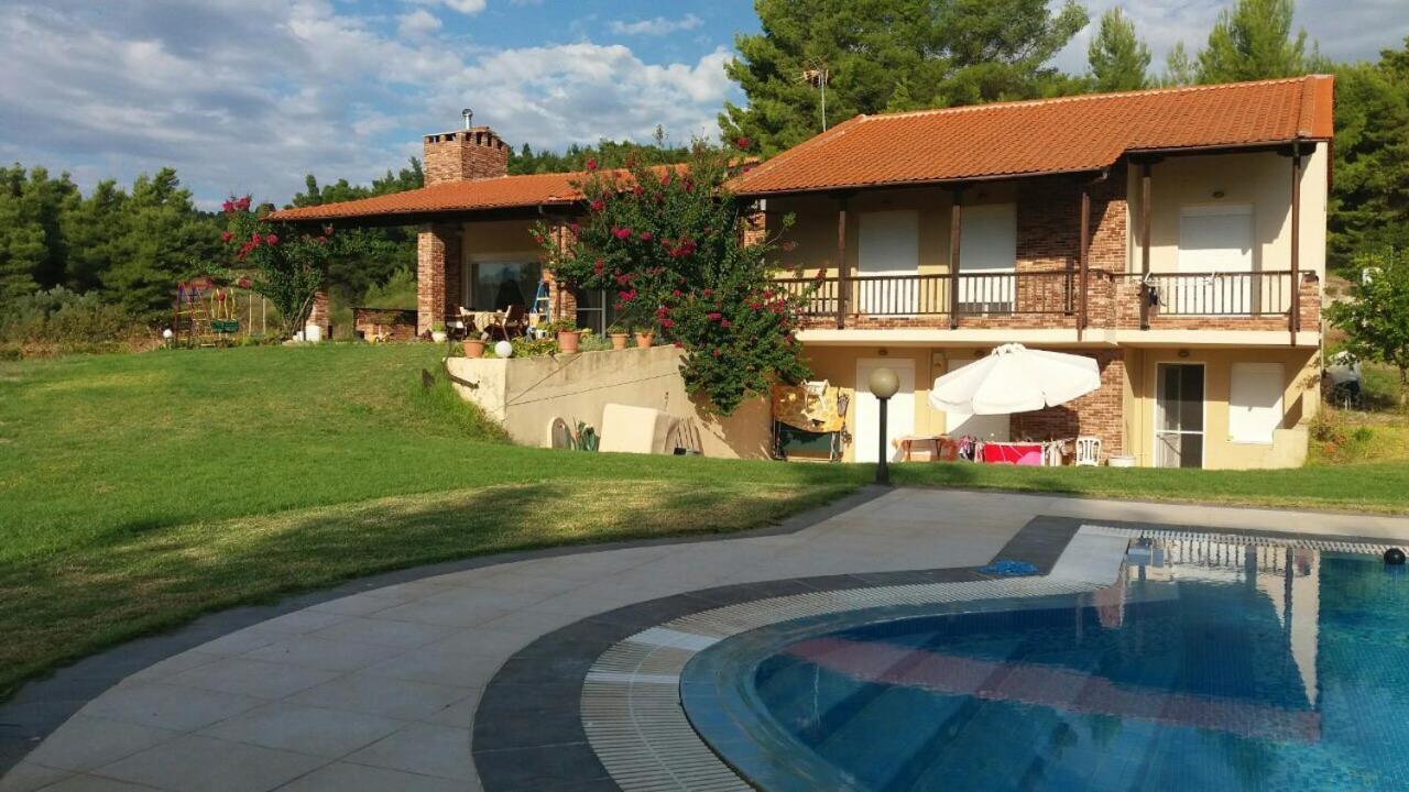 Villa Sourouko Paliouri Exteriör bild